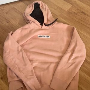 hollister hoodie. size small. barely worn.